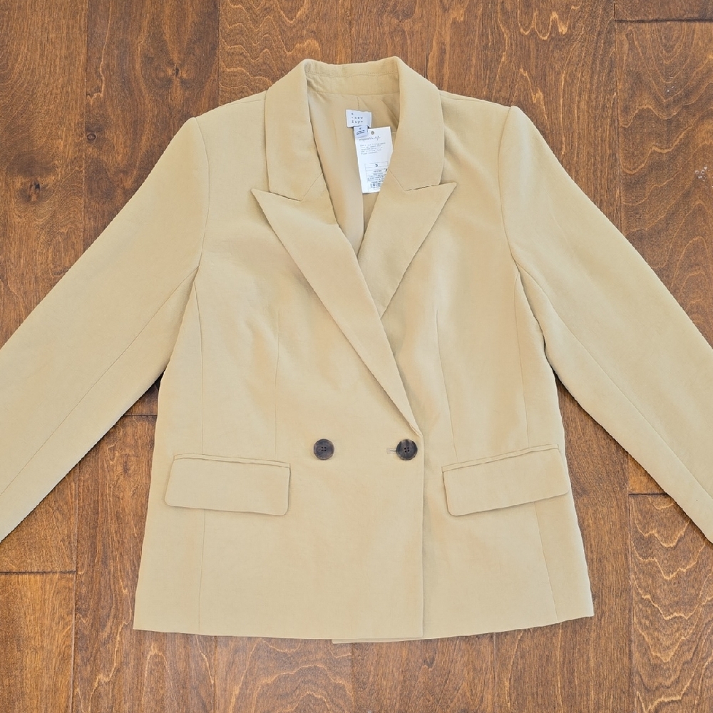 a new day Women's Beige Double-Breasted Blazer